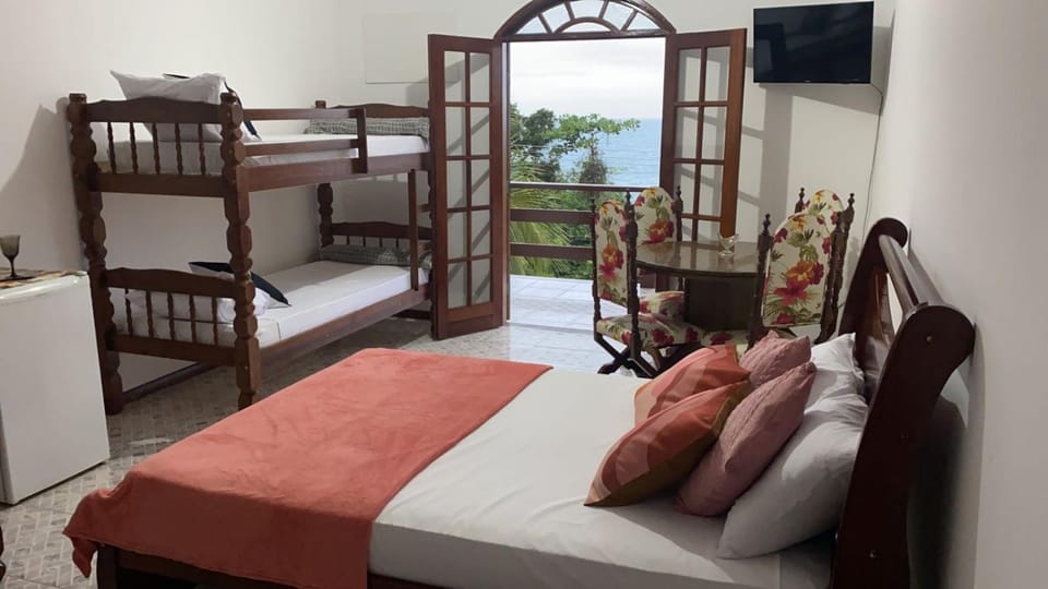 Praia Virgem Hostel Hostel in State of Rio de Janeiro