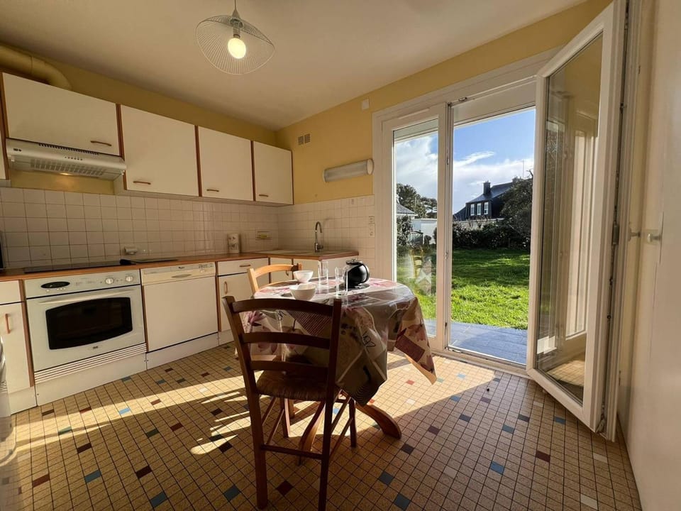 Maison 4 pièces + Cabine - 8 pers - Près Plage St Colomban avec Parking - FR-1-377-60 Cabin in Carnac