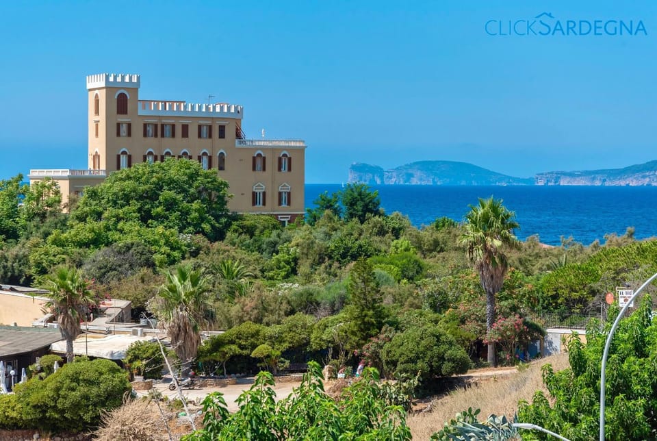 Natural landscape, Landmark view, Sea view
