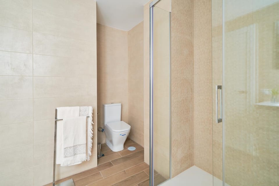 Apartamento en primera linea de playa en la Malagueta Apartment in Malaga