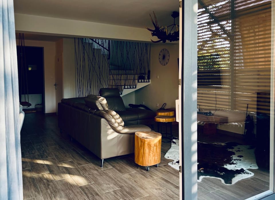 House DIKA- sauna & jacuzzi Villa in Lika-Senj County