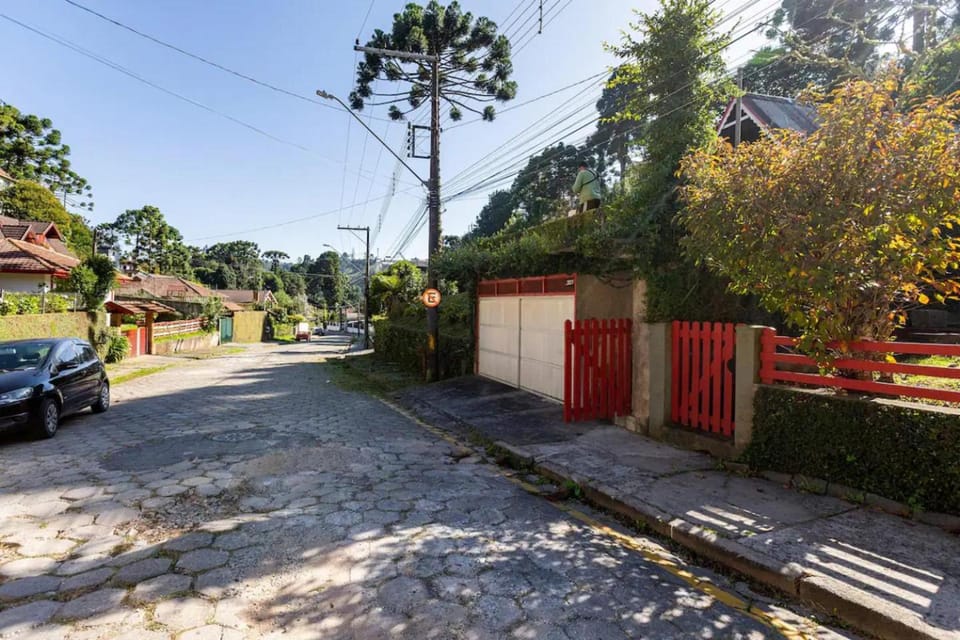 Neighbourhood