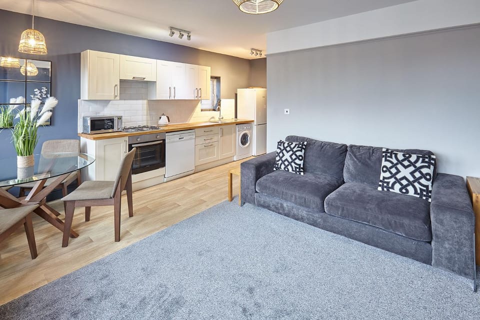 Queens Road 2 Bed apartments Central Richmond Apartment in England