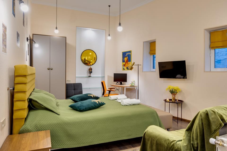 Prime Location Suite - Work & Stay by Opera House Apartment in Tbilisi, Georgia