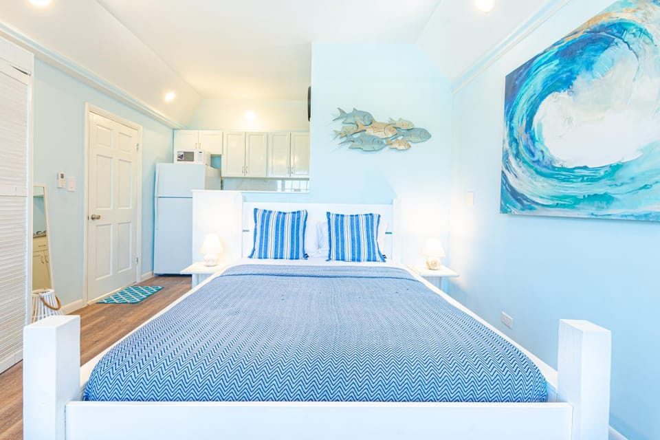 Sunshine Studio at Viking Hill - Love Beach Apartment in Nassau