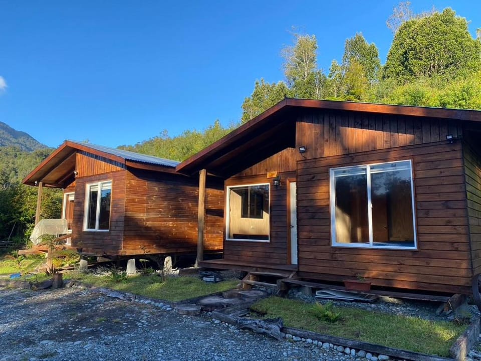 Property building, Day, Natural landscape, Mountain view