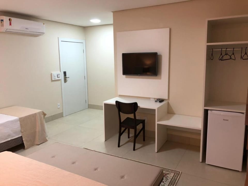 Bedroom, oven