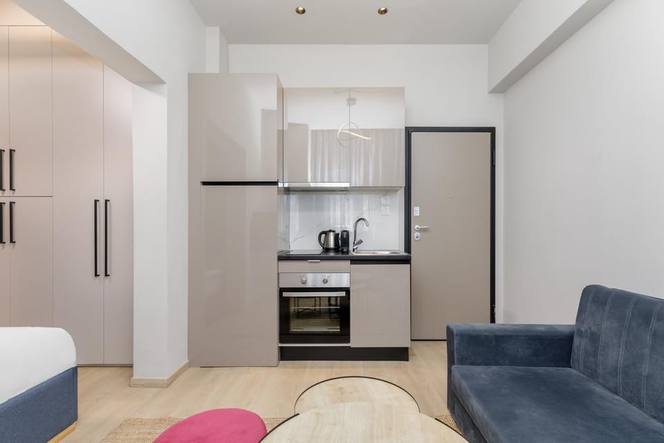 Kitchen or kitchenette, Living room, Photo of the whole room, Seating area, stove