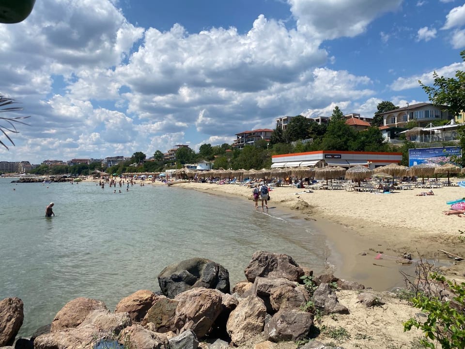 Nearby landmark, Day, Natural landscape, Beach, Lake view, River view, Sea view