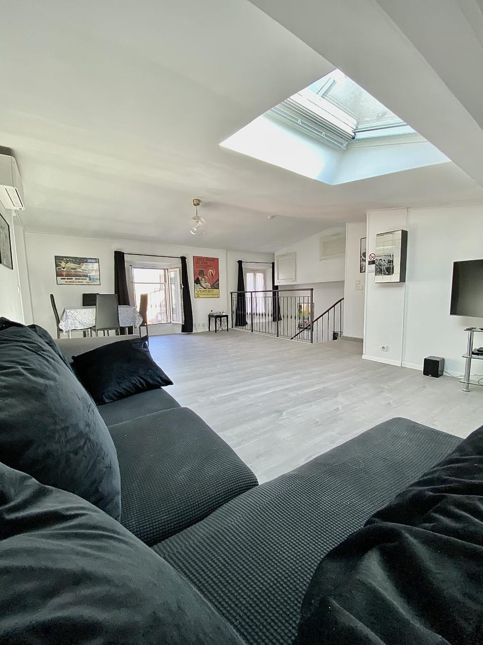 Communal lounge/ TV room, Living room