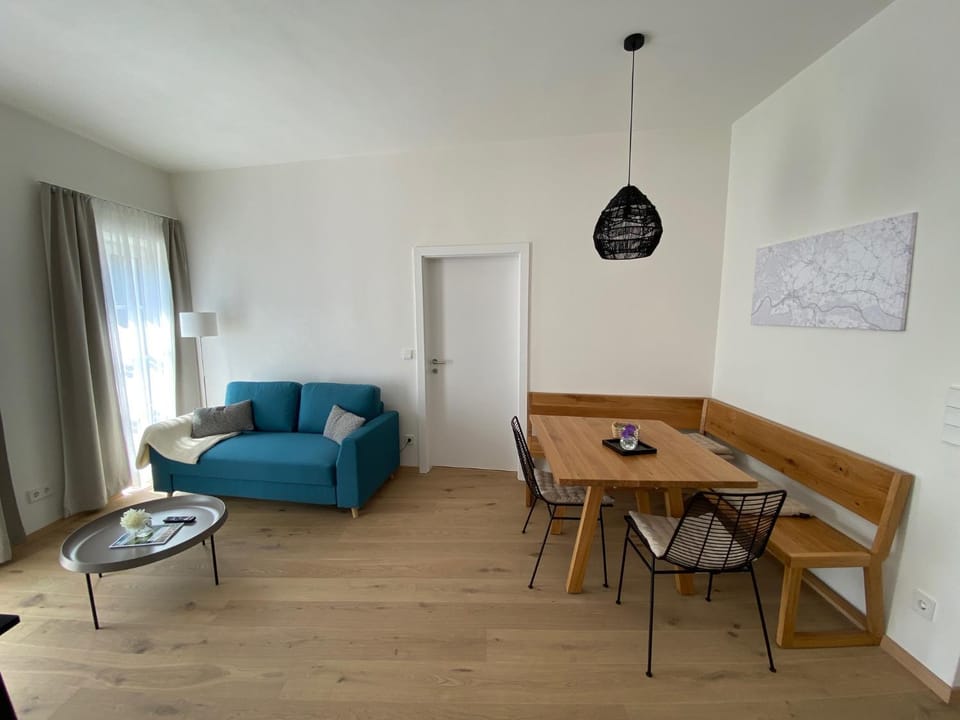 Living room, Seating area, Dining area