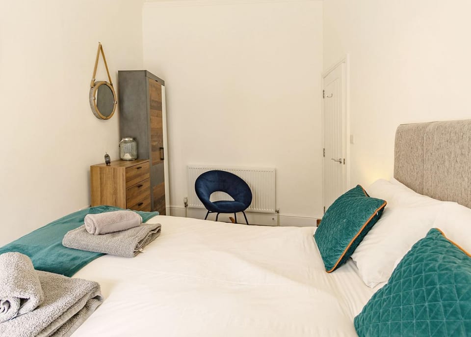 Seascape - Fantastic Location with Sea Views! Apartment in Scarborough