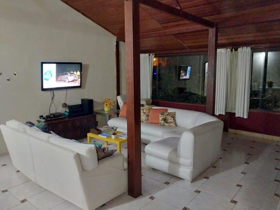 Communal lounge/ TV room, Living room, Evening entertainment