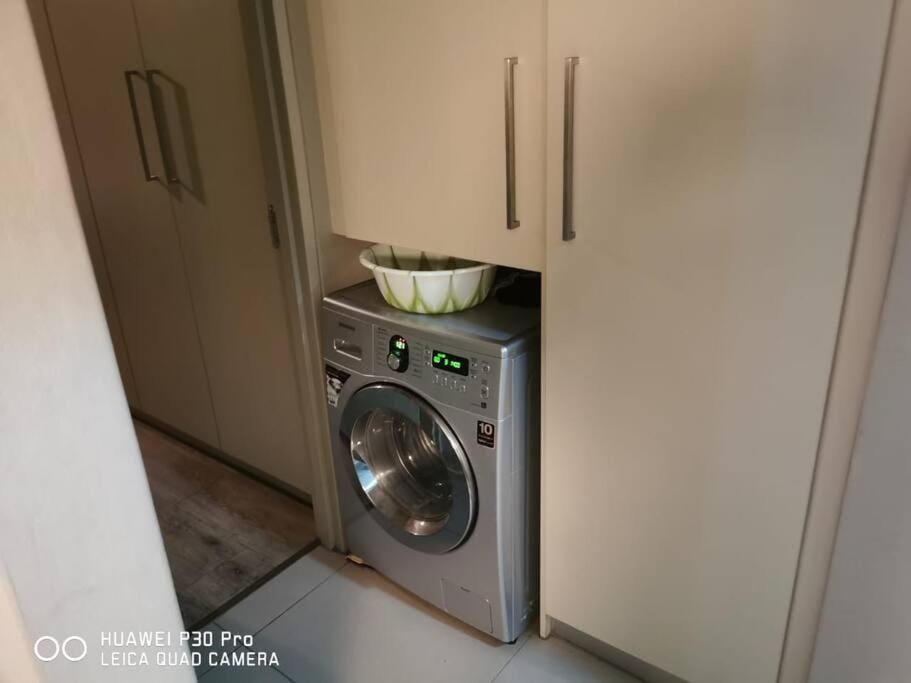 Mbonoz Pad at The Atrium - A lovely 1 bedroom unit less than 7min from Sandton Apartment in Sandton