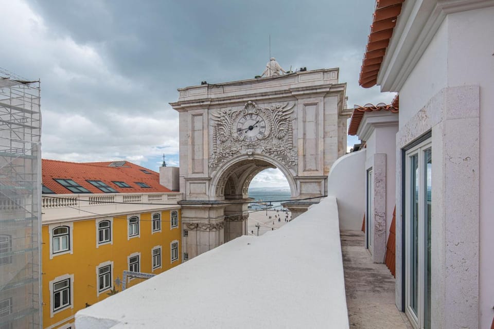Balcony/Terrace, City view