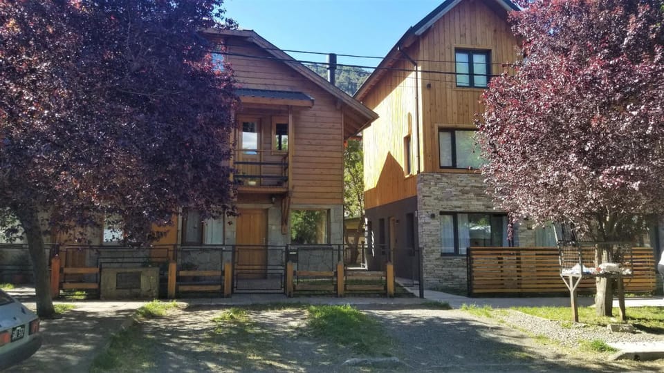 Property building, Facade/entrance, Off site