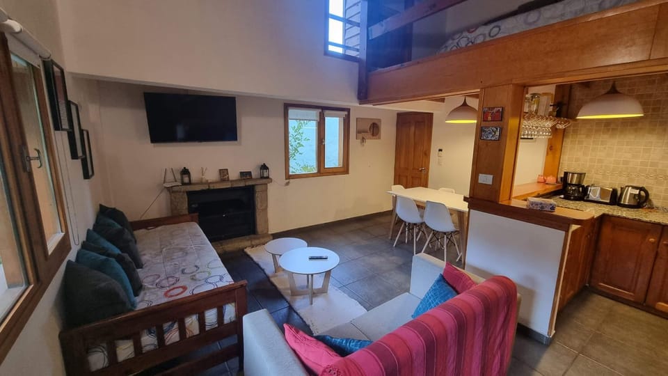 Communal lounge/ TV room, Living room