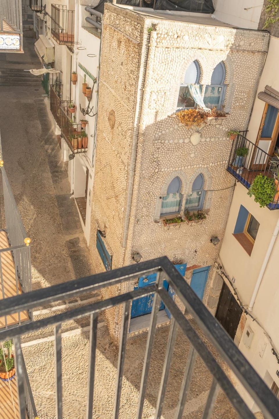 Balcony/Terrace, City view, Street view