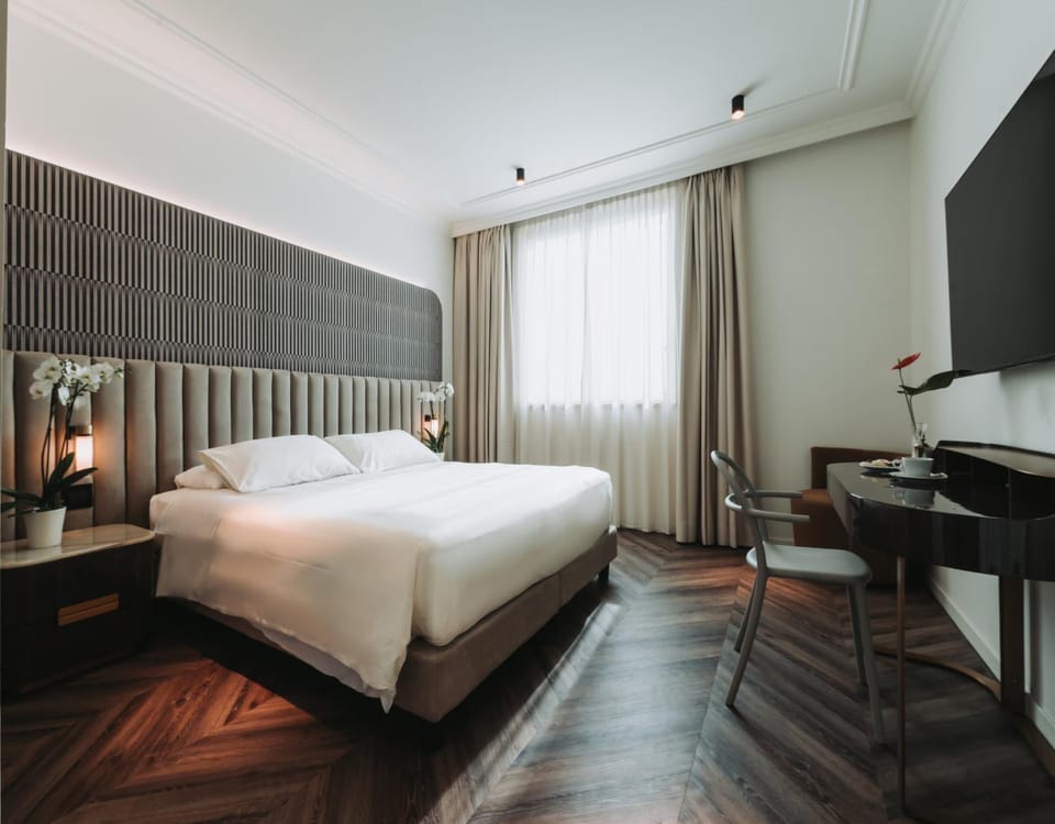 Bed, Photo of the whole room, Bedroom, hair dresser