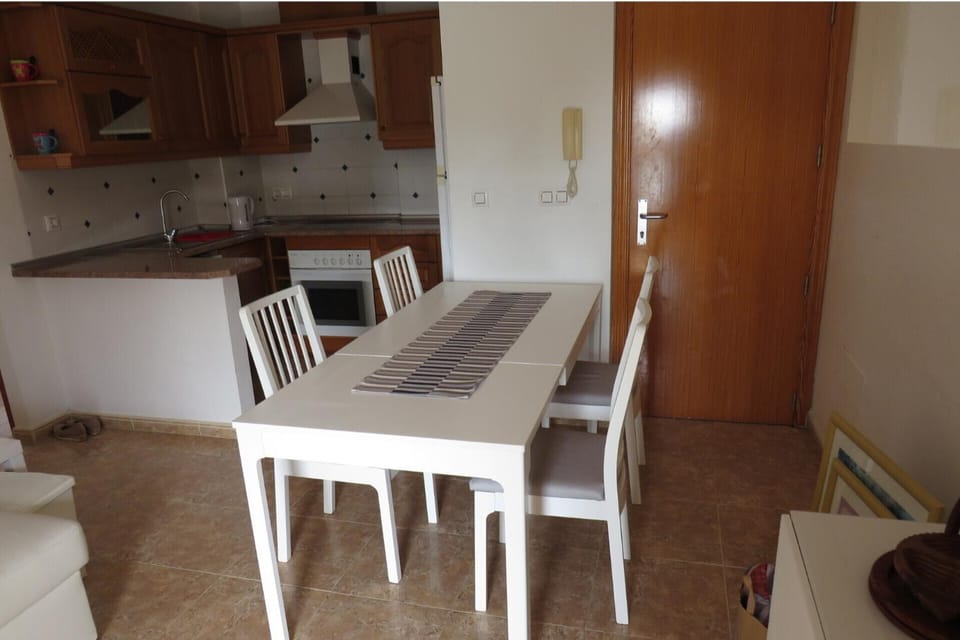 Sea View 2-Bed Apartment - 9 Night Max Stay Apartment in Vega Baja del Segura