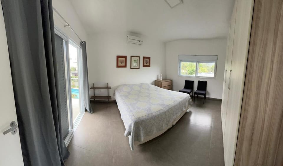 Casa em condomínio fechado, ambiente familiar House in São Sebastião
