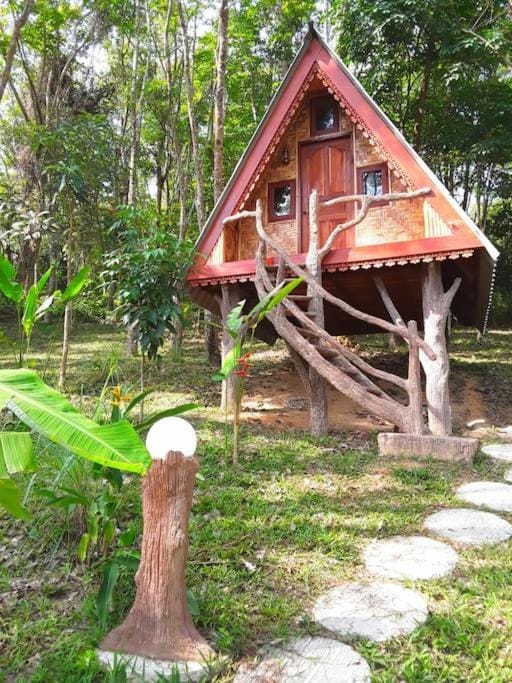 Property building, Garden