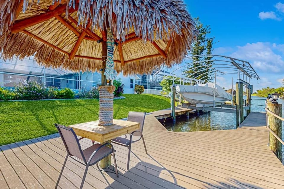 Cape Coral Carnival House in Cape Coral