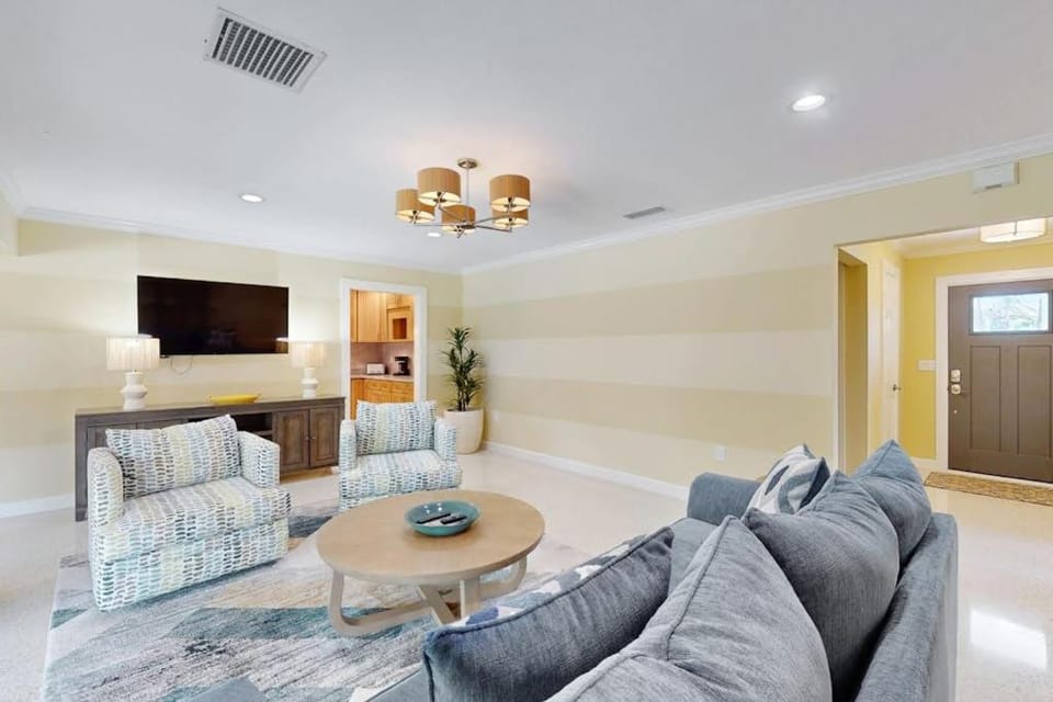 You Only Live Once House in Saint Armands Key