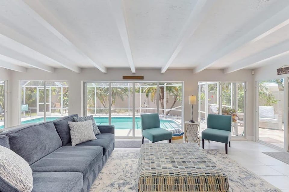 Anything Is Possible House in Saint Armands Key
