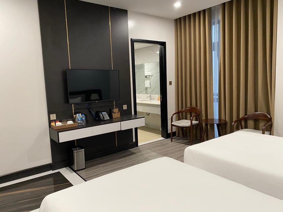 DIAMOND HOTEL VÂN ĐỒN Hotel in Laos