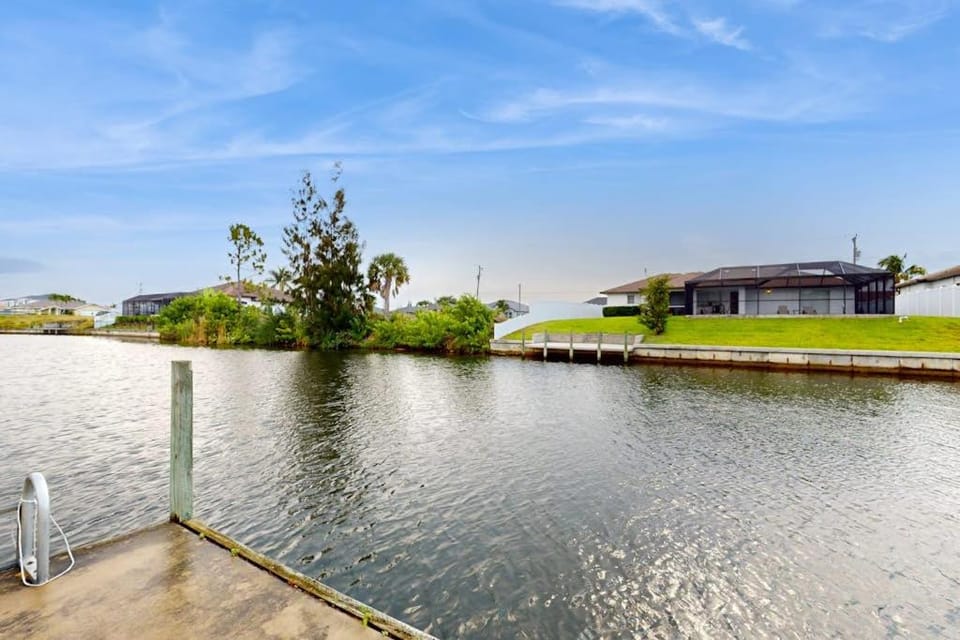 Saltwater Luxury House in Cape Coral