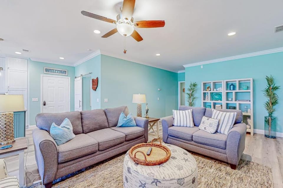 Grand View #103 House in Cypress Lake