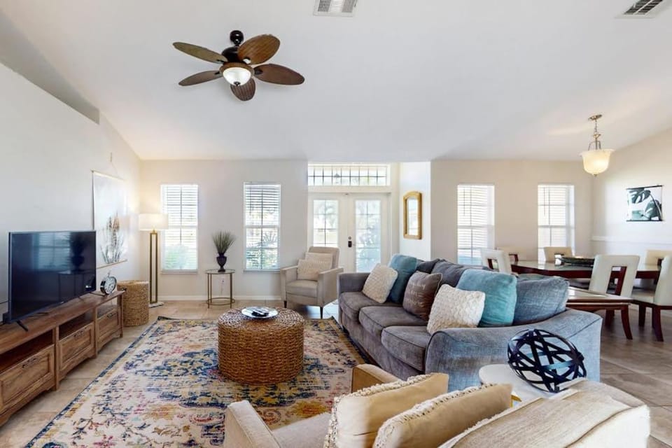 Surfside Oasis House in Cape Coral