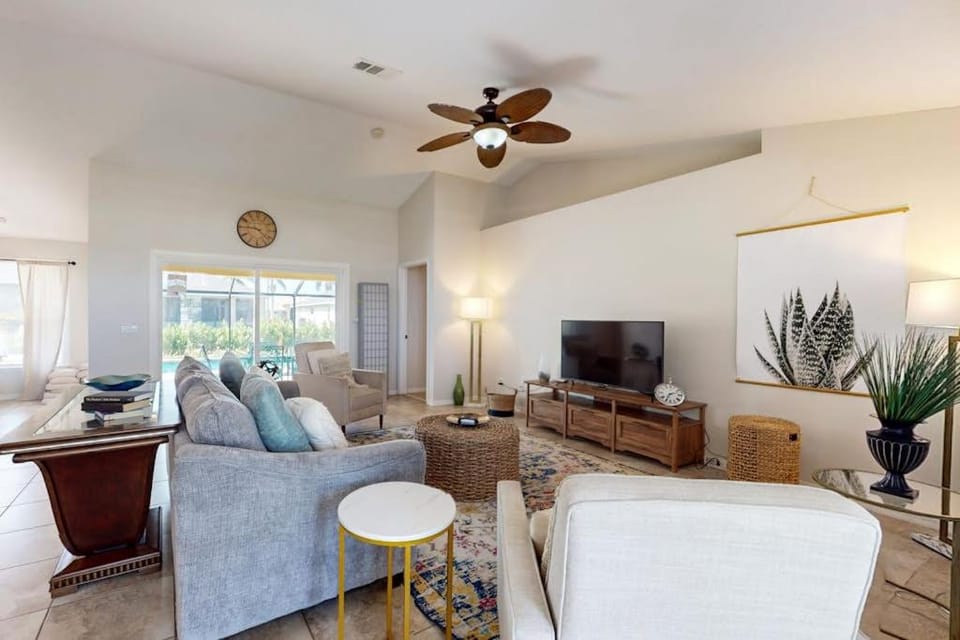 Surfside Oasis House in Cape Coral