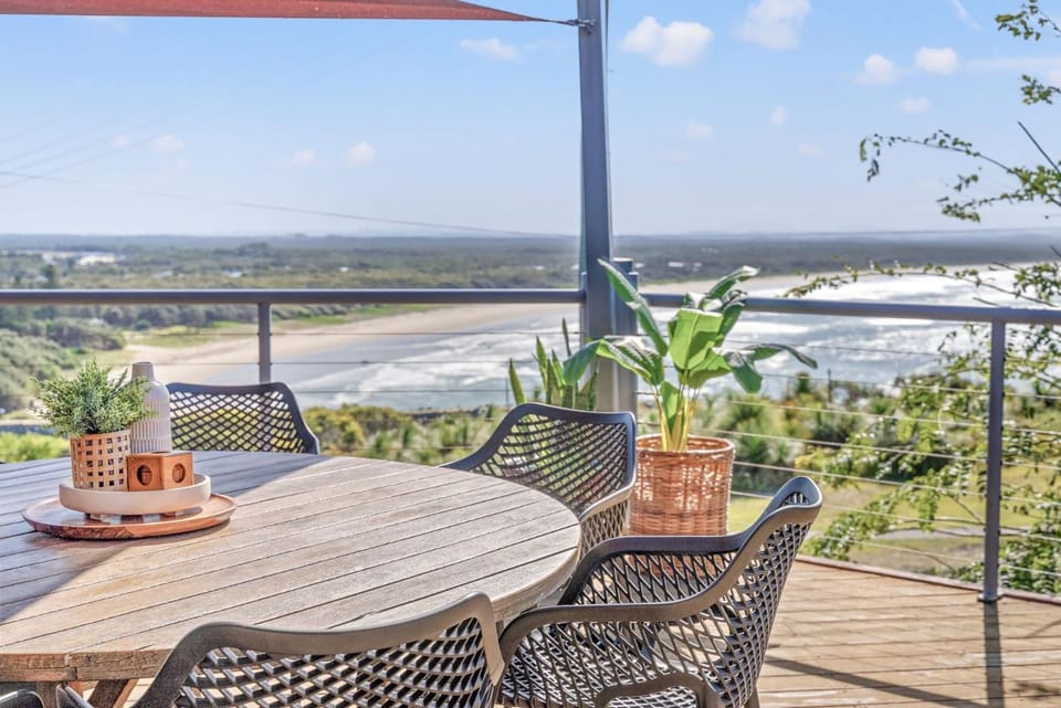 View (from property/room), Balcony/Terrace, Beach, Sea view