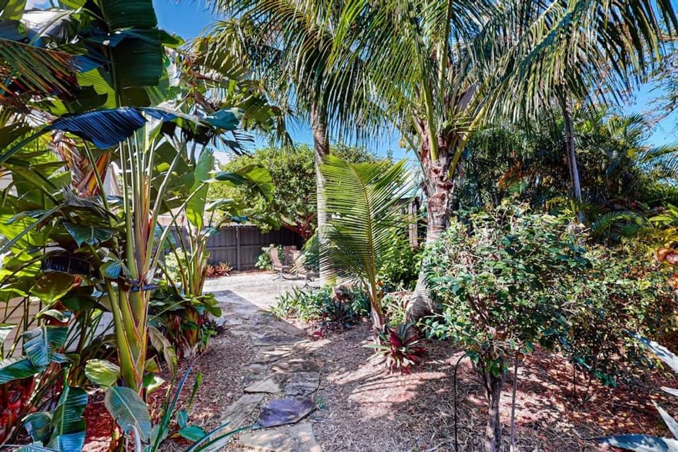 Breezy Ocean Escape House in Lake Worth