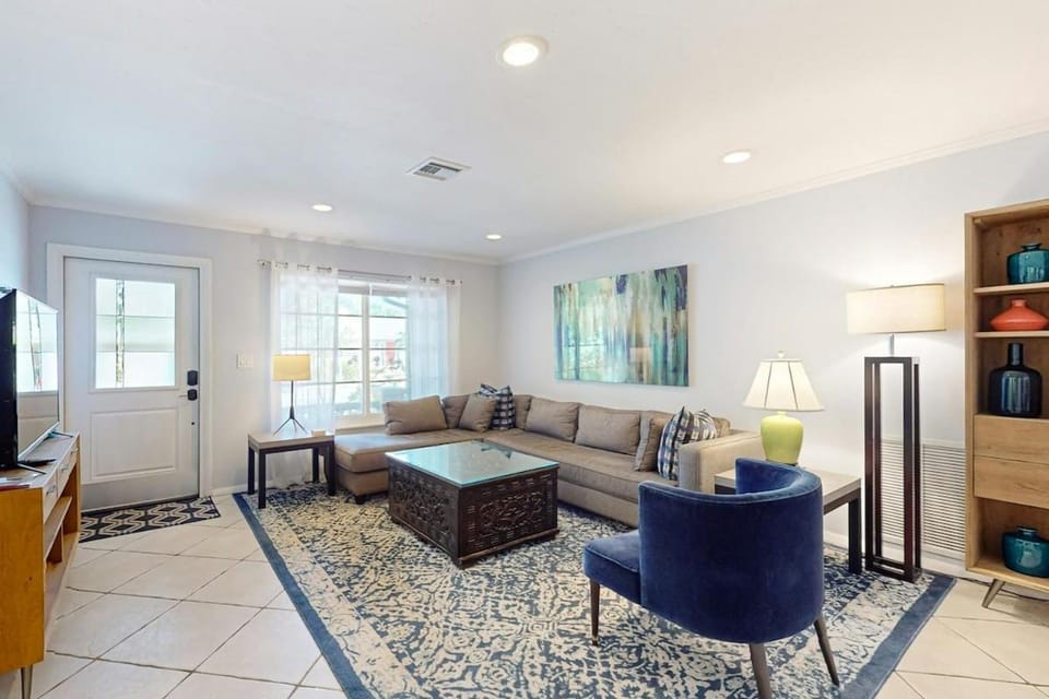 Breezy Ocean Escape House in Lake Worth