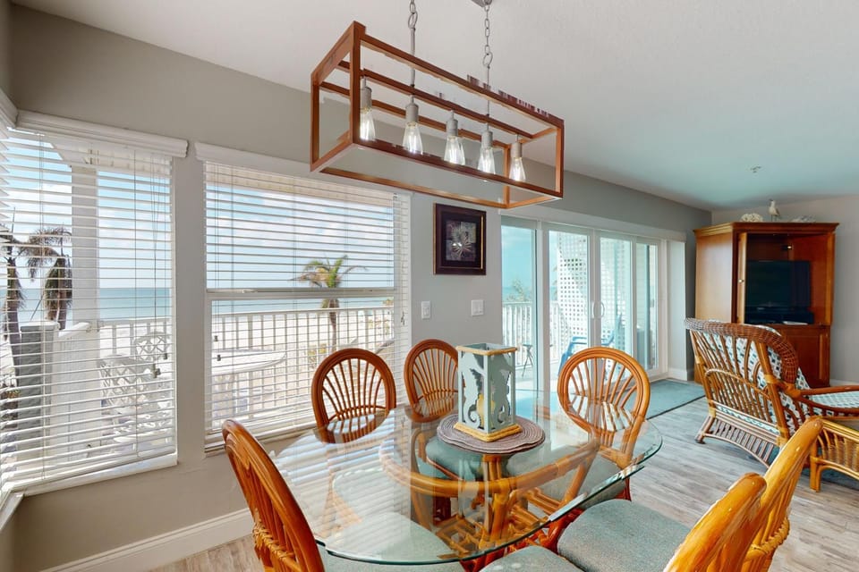 Sunset Paradise #10 House in Indian Rocks Beach