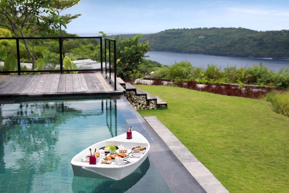 Spring, Day, Natural landscape, Garden, Food and drinks, Food, Garden view, Lake view, Mountain view, Pool view, River view, Swimming pool, Breakfast, Continental breakfast, sunbed