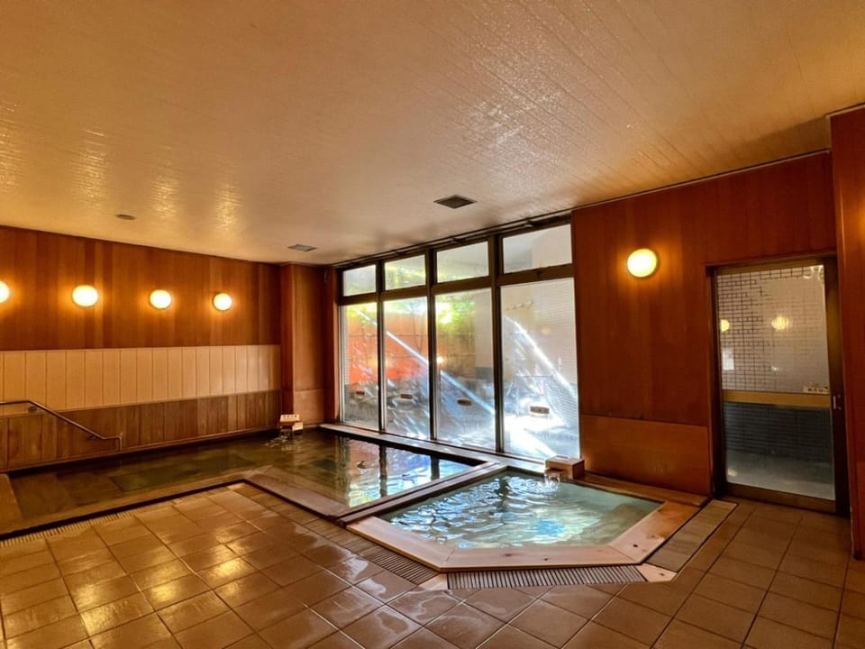Hot Spring Bath, Public Bath