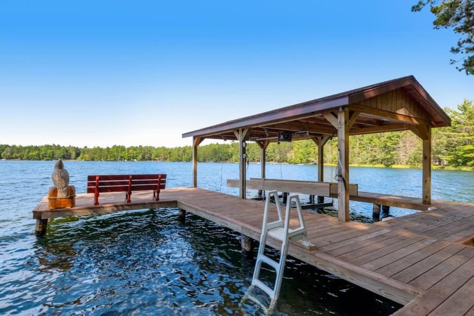 Equanimity House in Wisconsin