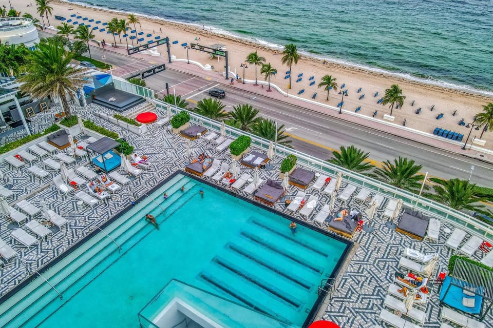 The Residency at Fort Lauderdale Apartment in Fort Lauderdale