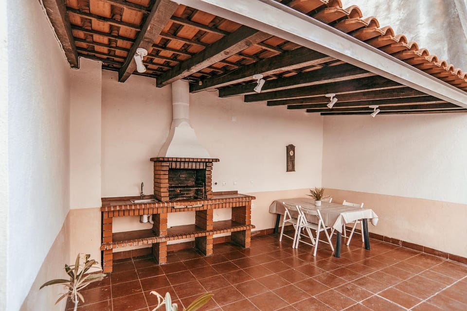 BBQ facilities, BBQ facilities