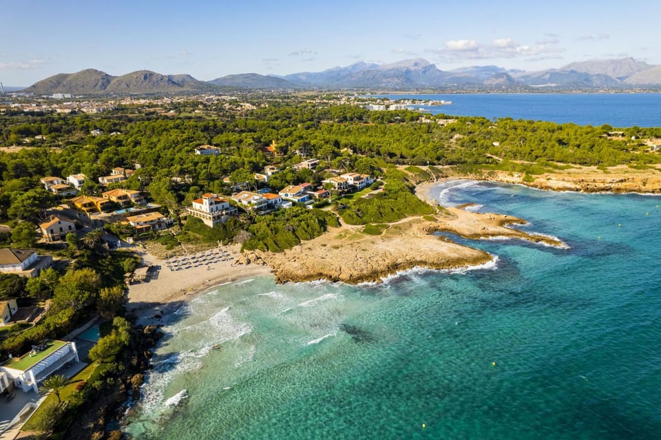 Can Cuart Villa in Raiguer