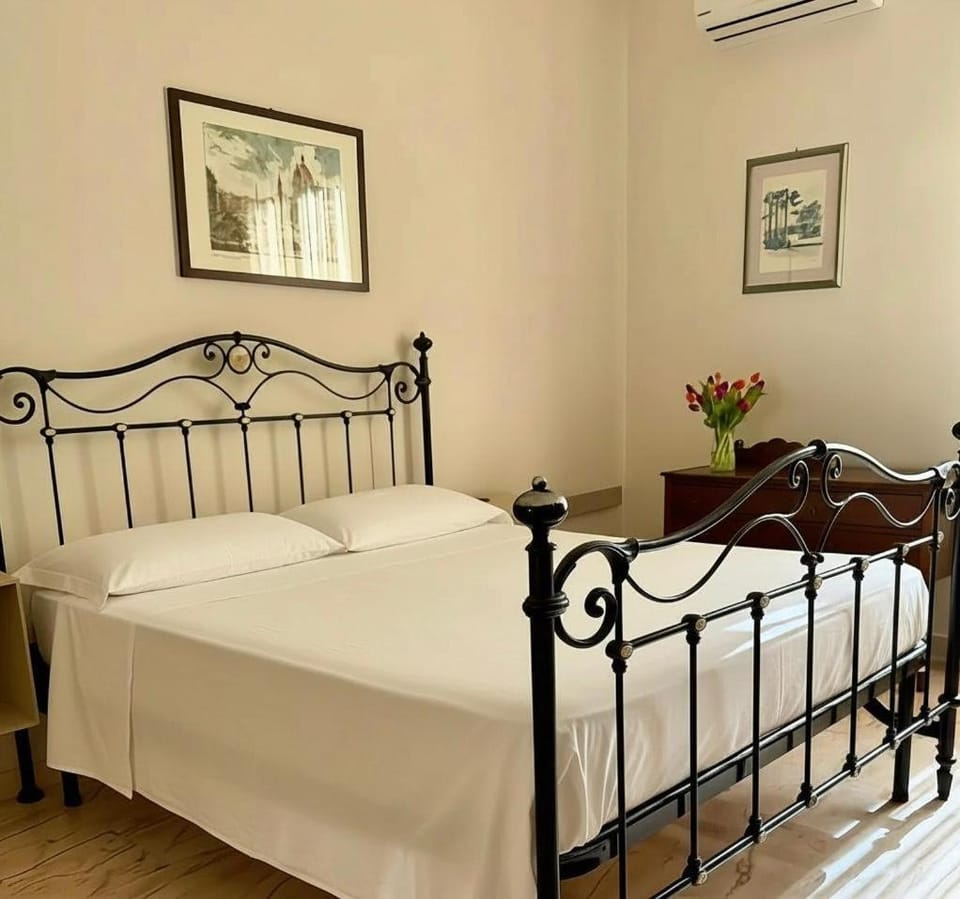 IL PALAZZO - Luxury Home & Event Bed and Breakfast in Cosenza