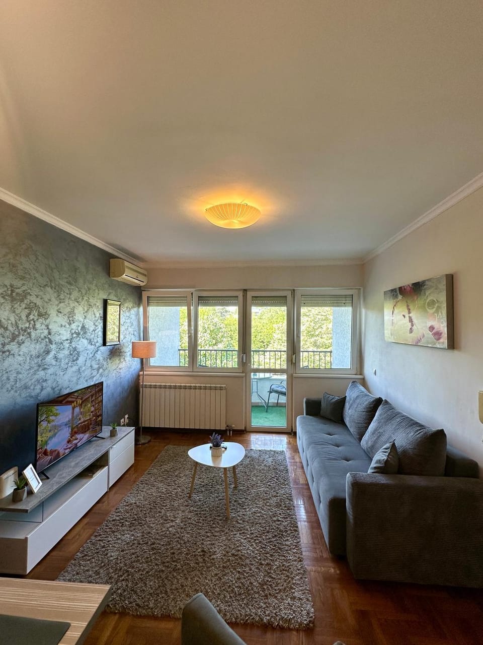 TV and multimedia, Living room, Photo of the whole room