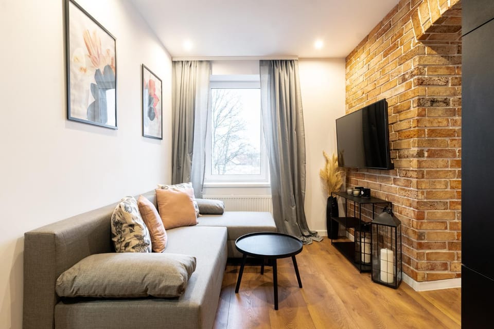 TV and multimedia, Seating area