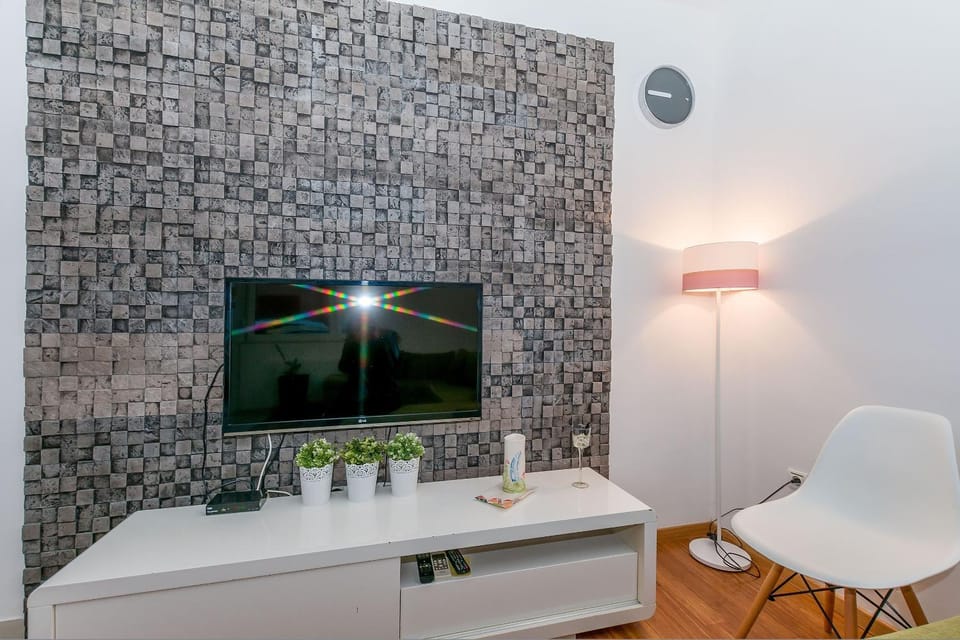 TV and multimedia
