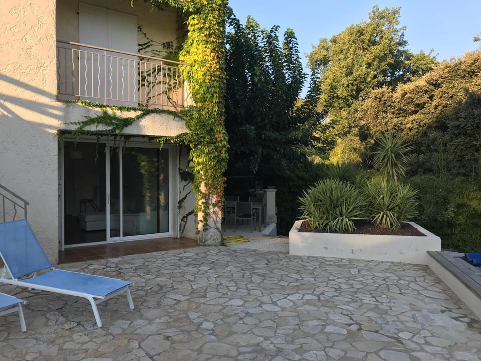 Patio, Garden