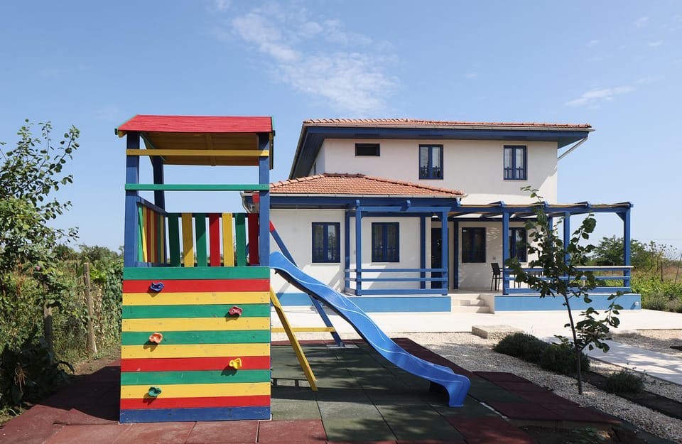 Property building, Day, Children play ground